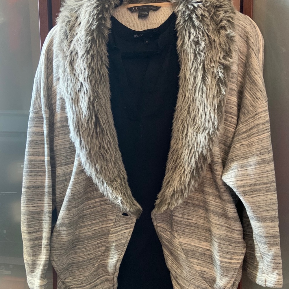 Beautiful Armani Exchange Cardigan 💙